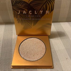 COPY - Jaclyn cosmetics putty highlighter glazed out